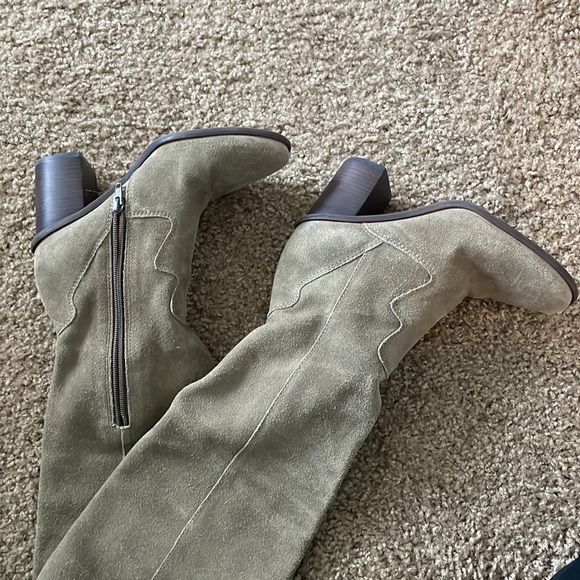 Lucky Brand Boots - Picture 2 of 4
